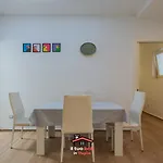 Guest Space Dante - Center , Fast Wi-fi - Daire *